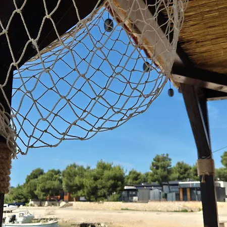 Relaxing Mobile Maestral - Beach, Private Jacuzzi, Pool Access Drage