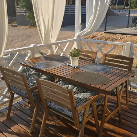 Relaxing Mobile Maestral - Beach, Private Jacuzzi, Pool Access