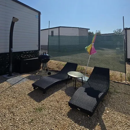 Campingplatz Relaxing Mobile Maestral - Beach, Private Jacuzzi, Pool Access Drage