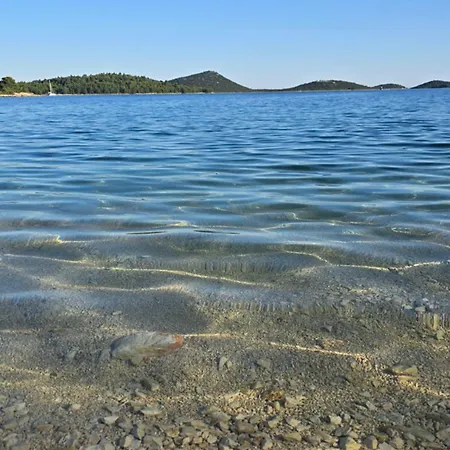 Relaxing Mobile Maestral - Beach, Private Jacuzzi, Pool Access * Drage