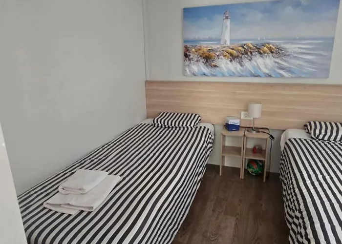 Relaxing Mobile Maestral - Beach, Private Jacuzzi, Pool Access